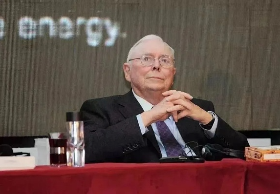 巴菲特挚友查理芒格去世,曾是比特币最大的"空头"!-第1张图片-欧易下载