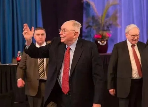 巴菲特挚友查理芒格去世,曾是比特币最大的"空头"!-第3张图片-欧易下载